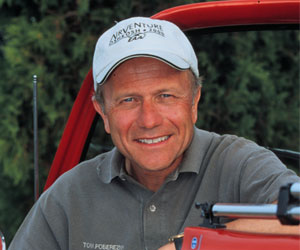 Tom Poberezny – Two-time former aerobatic champion and air show performer who later served as President, Chairman and CEO of the EAA; established the EAA Young Eagles program to encourage youth to become pilots.